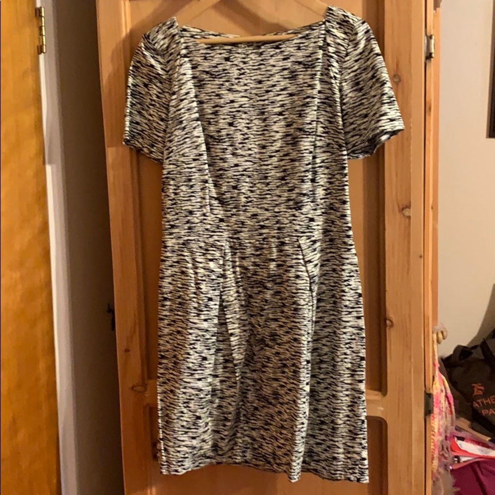Black & white fitted mini dress with boatneck